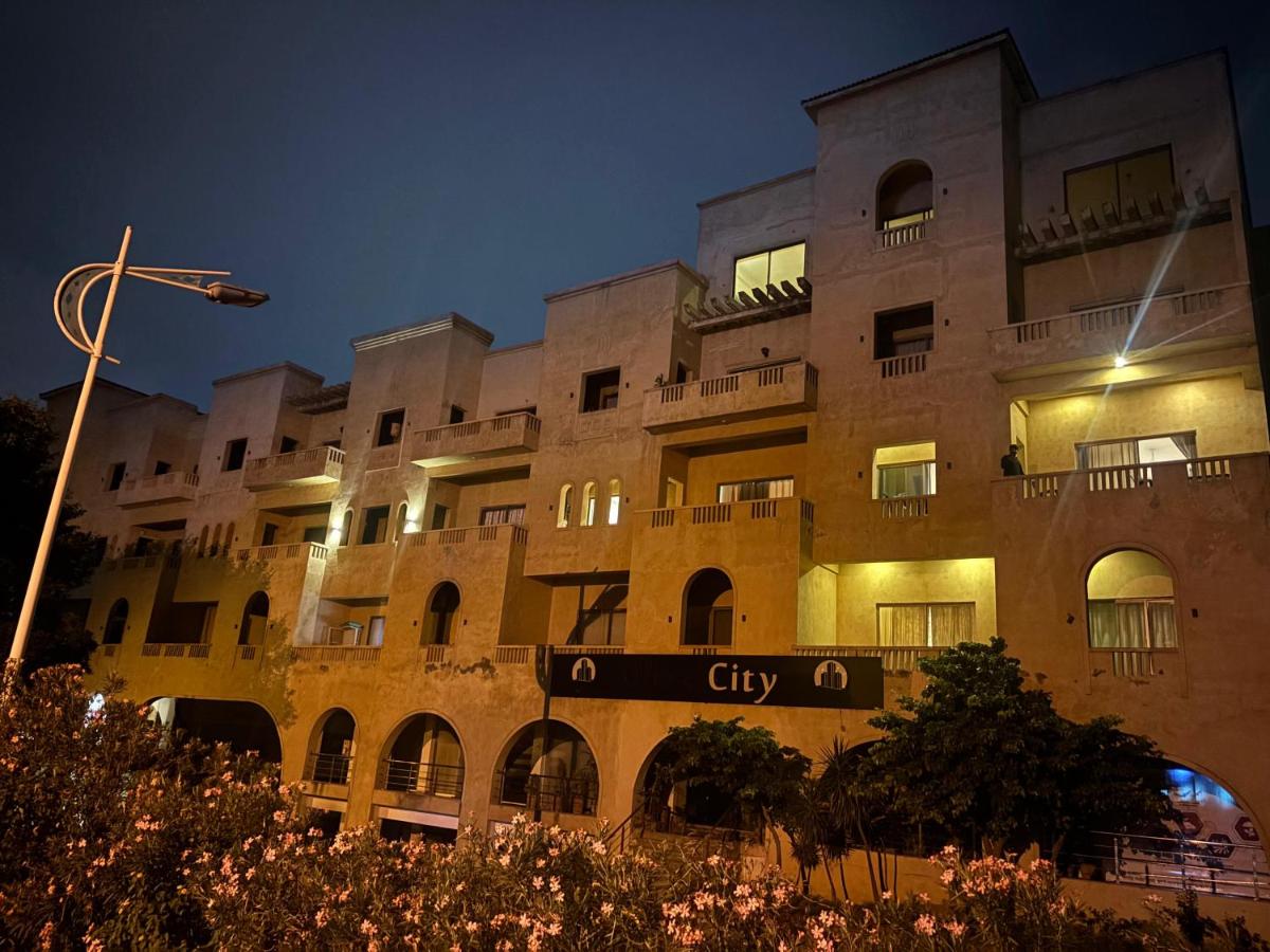 WildWest by 2ndHome - B&B Rawalpindi