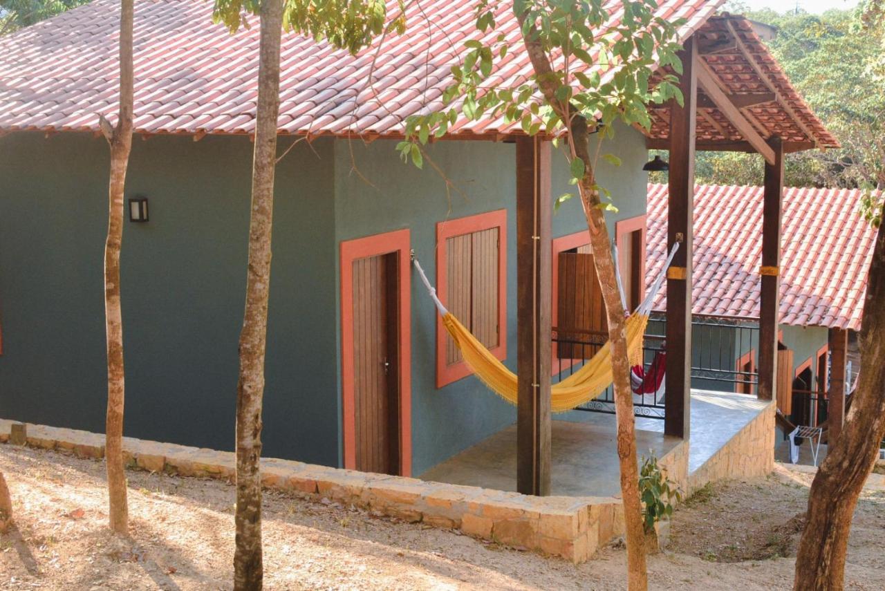 Hospedaria Lunar - B&B Palmeiras