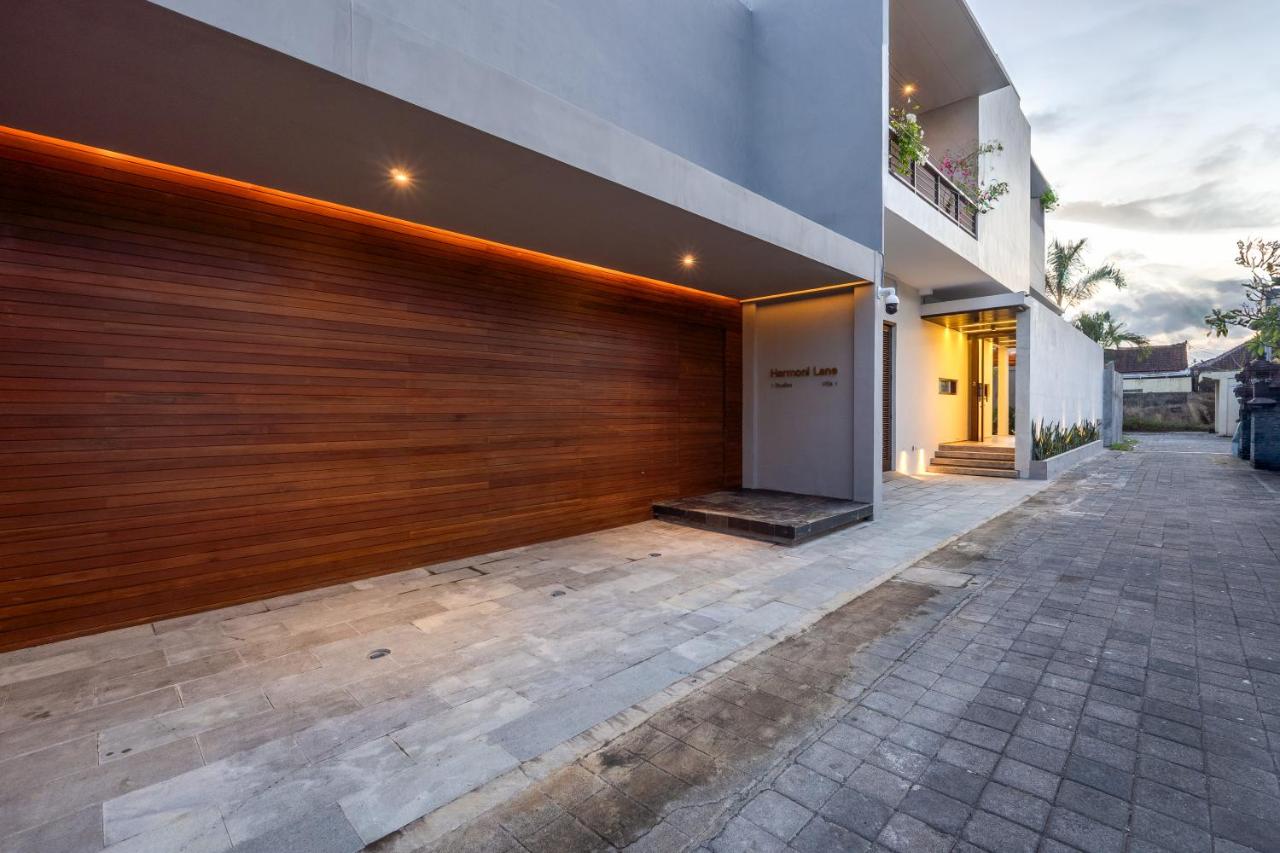 Harmoni Lane Studios - Bed and Breakfast Seminyak