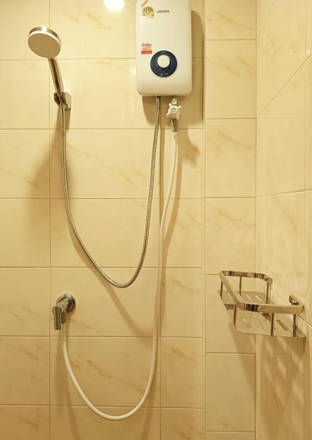 Studio Triple Standard