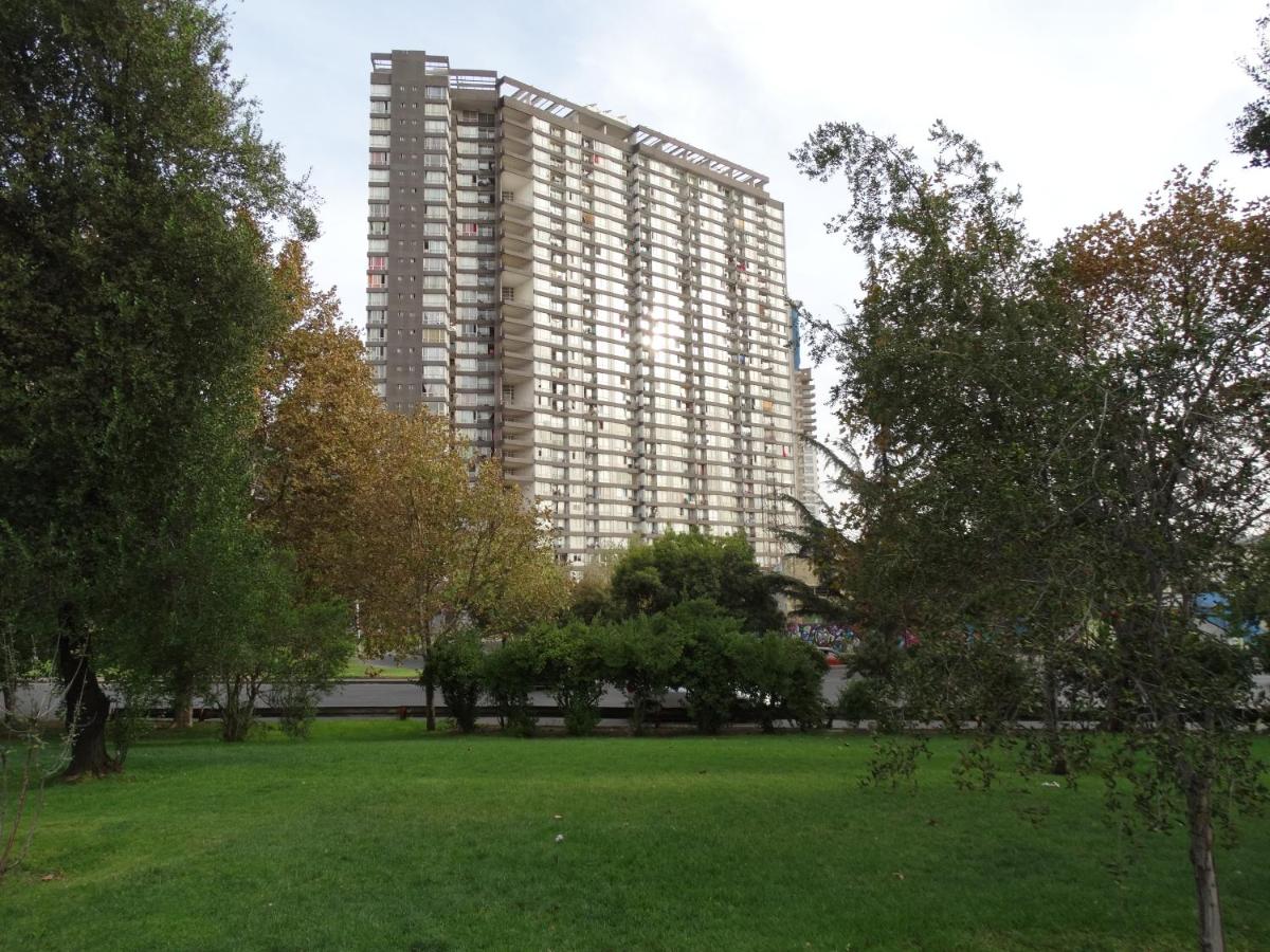 2 dormitorios dos baños metro Cal y Canto - B&B Santiago