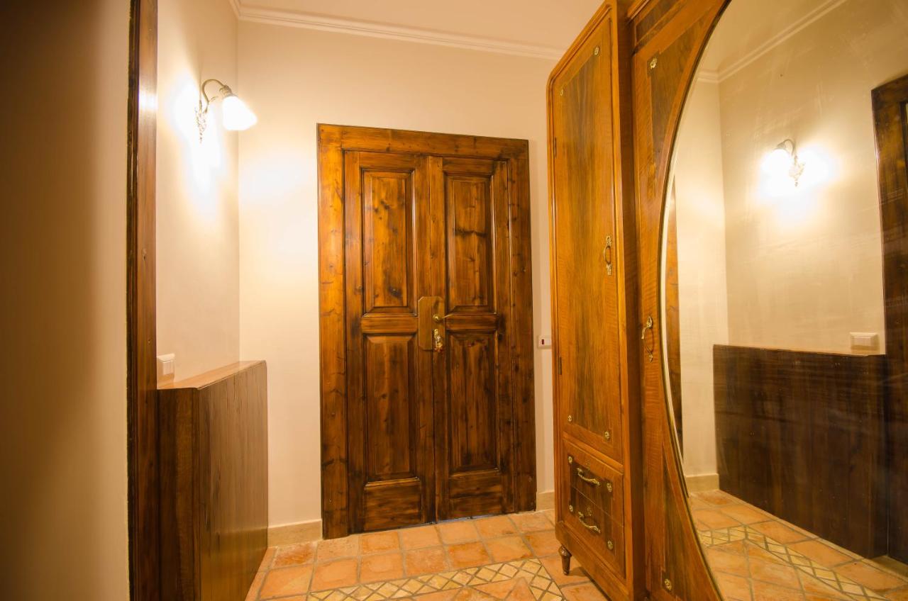 Driepersoonskamer met Uitzicht op de Bergen