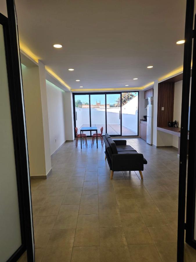 Modern 1-Bed Apartment in Miguel Hidalgo with Balcony - B&B Mexico City