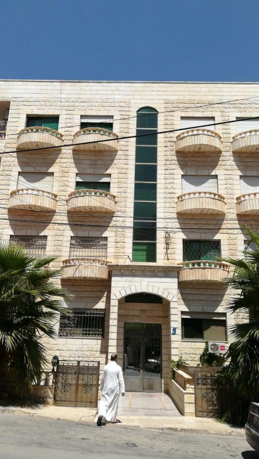 الرائد للشقق المفروشة - B&B Ammán