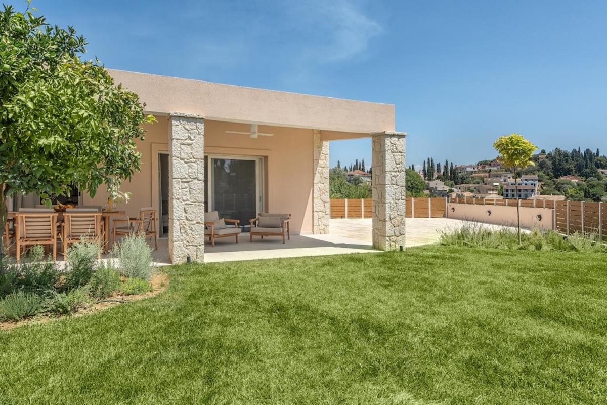 Villa Omorfia - B&B Alepoú