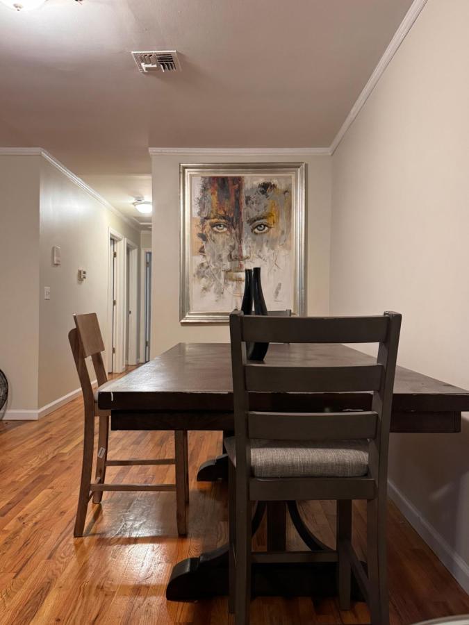 Urban haven 3 Kings bedroom near EWRNYC DTW - B&B Newark