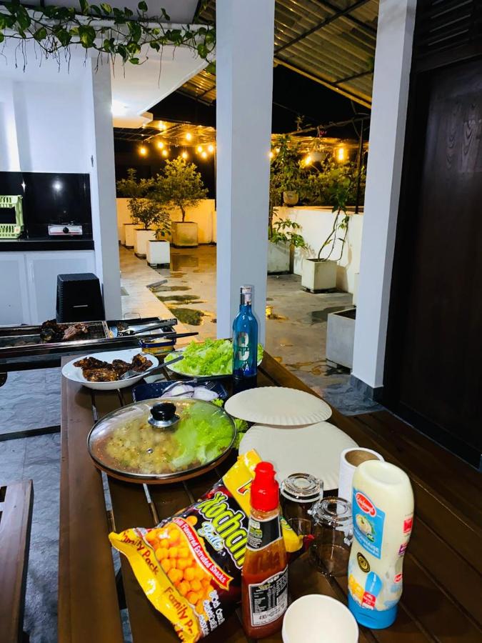 Wavesong Residences - B&B Matara