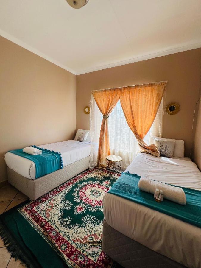 Royal Apartments - Bed and Breakfast Burgersfort