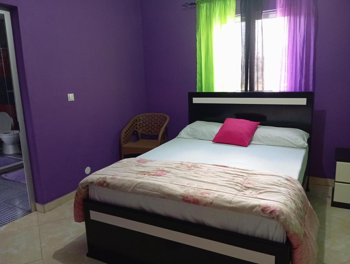 Deluxe Room (1 adult + 1 child)