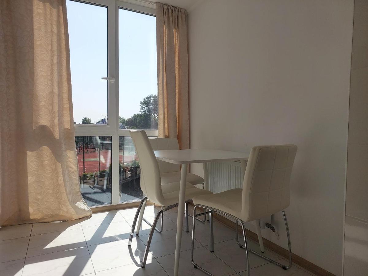 Яровиця з панорамними вікнами - B&B Lutsk