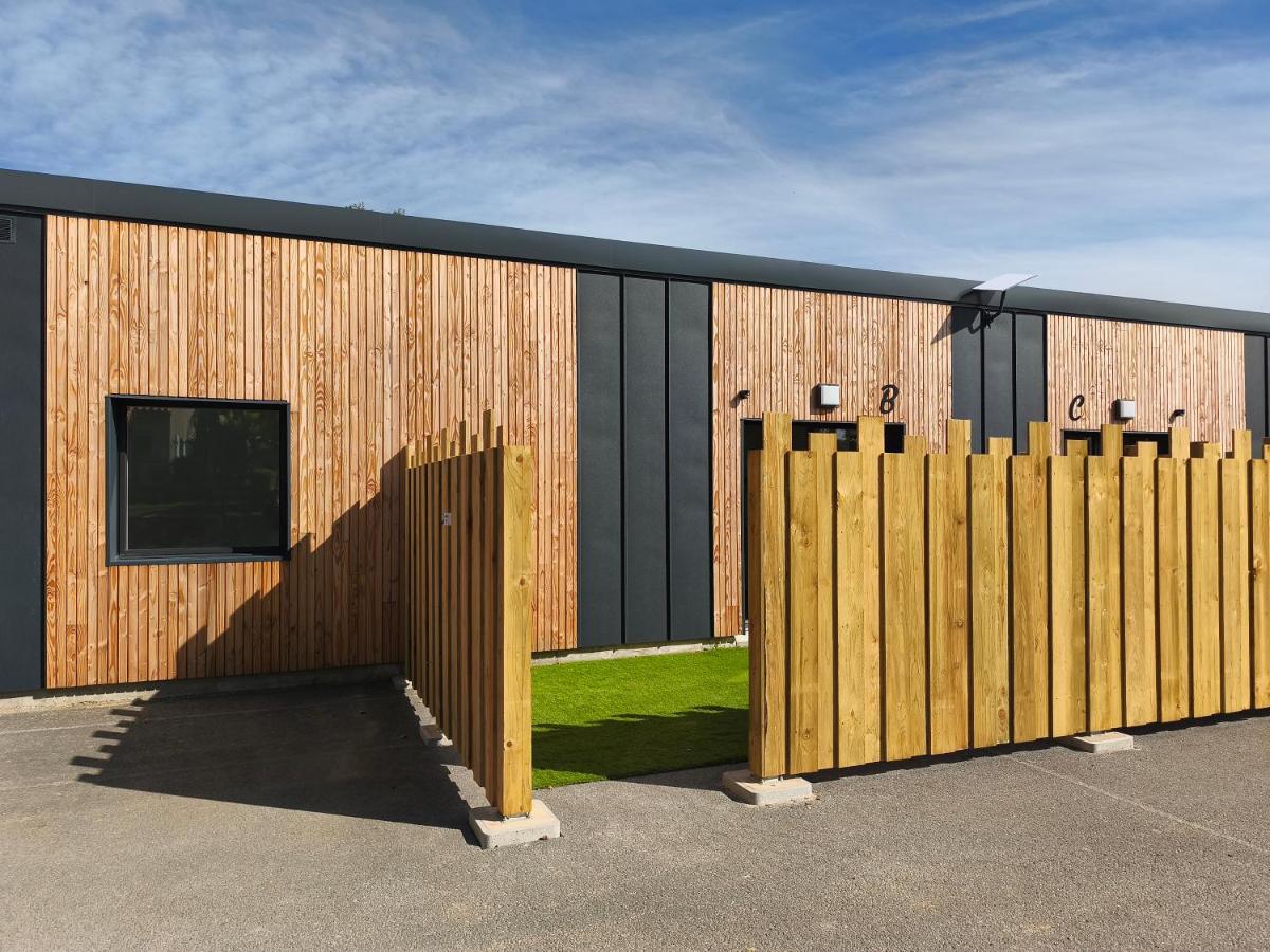 Gîtes Néphélie votre cocon tout confort aux portes du Puy duFou - Climatisé, Terrasse, Parking - Bed and Breakfast Les Epesses