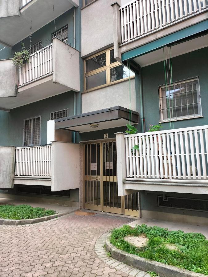 Hockey Arena Studio, 7 min to Metro, Close to Linate and Fabrique - Ferienwohnung Mailand