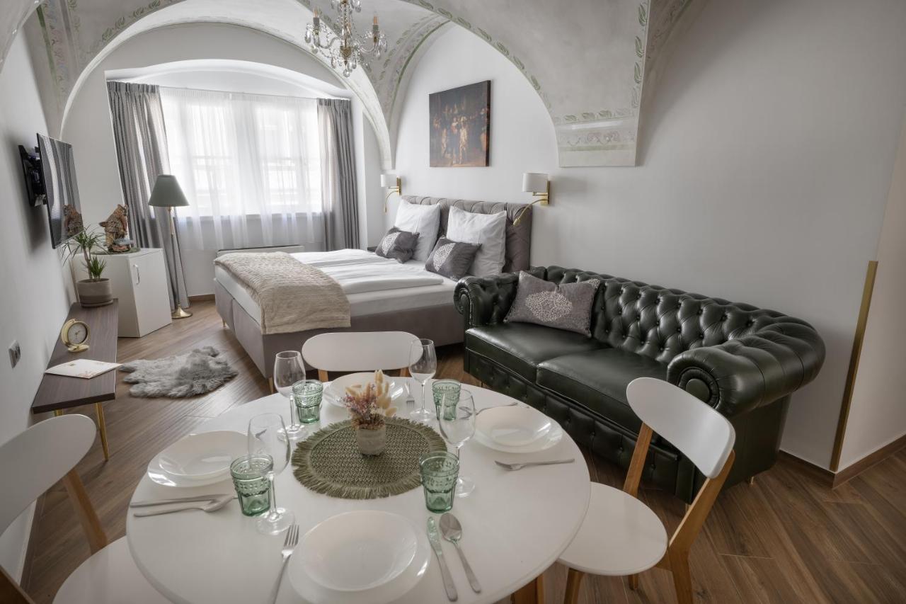 Apartment mit 2 Schlafzimmern und Stadtblick