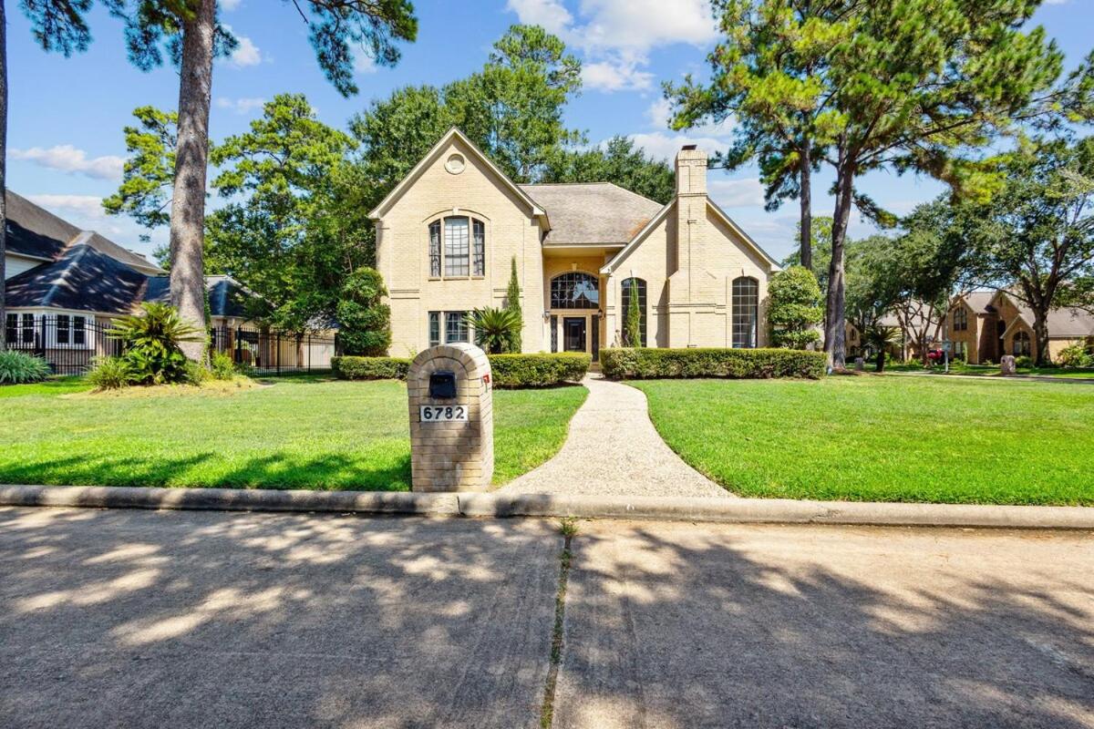 Luxe House Houston - Bed and Breakfast Houston