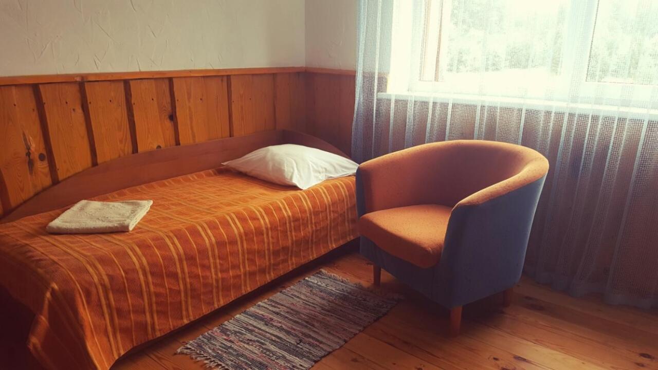 Standard Sixtuple Room