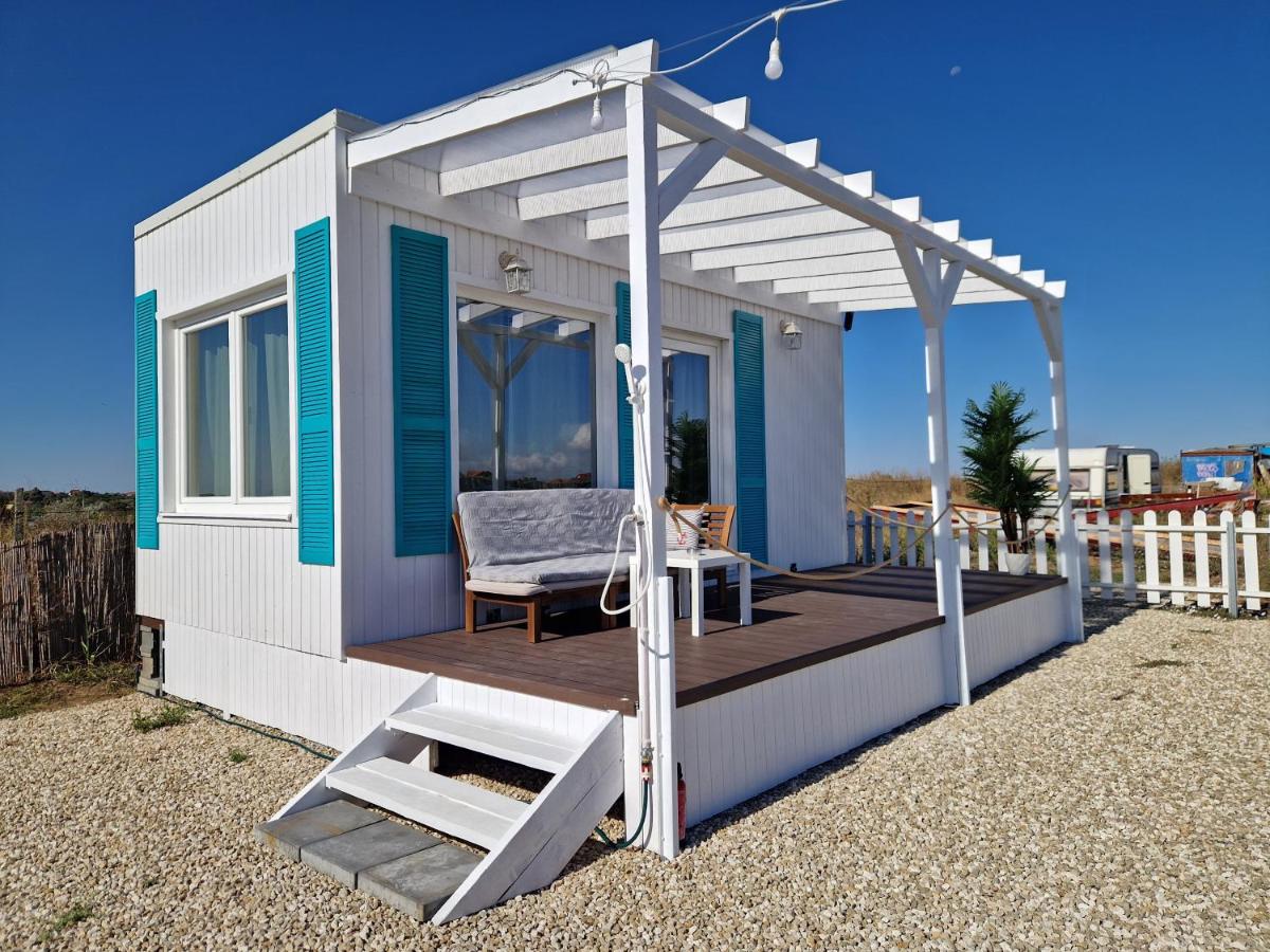 Bungalow with Patio