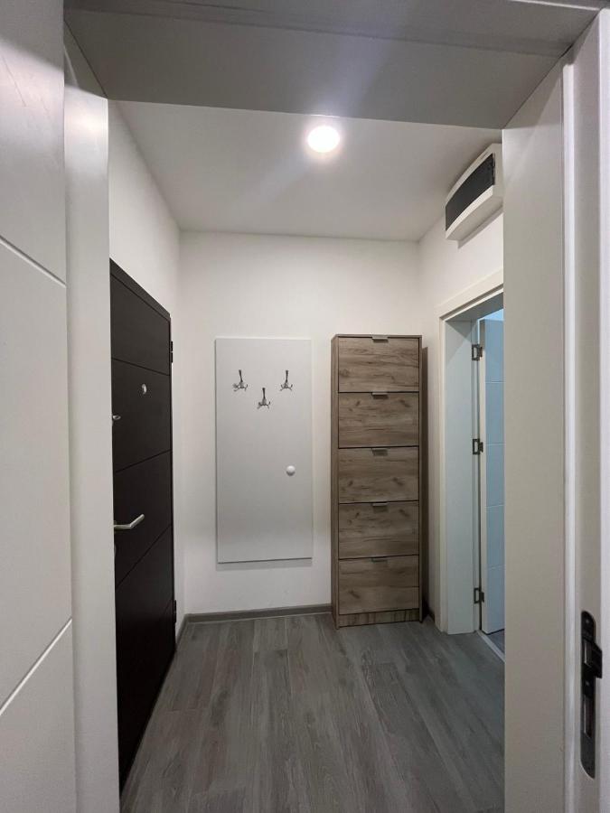 Apartman UNO - B&B Batajnica