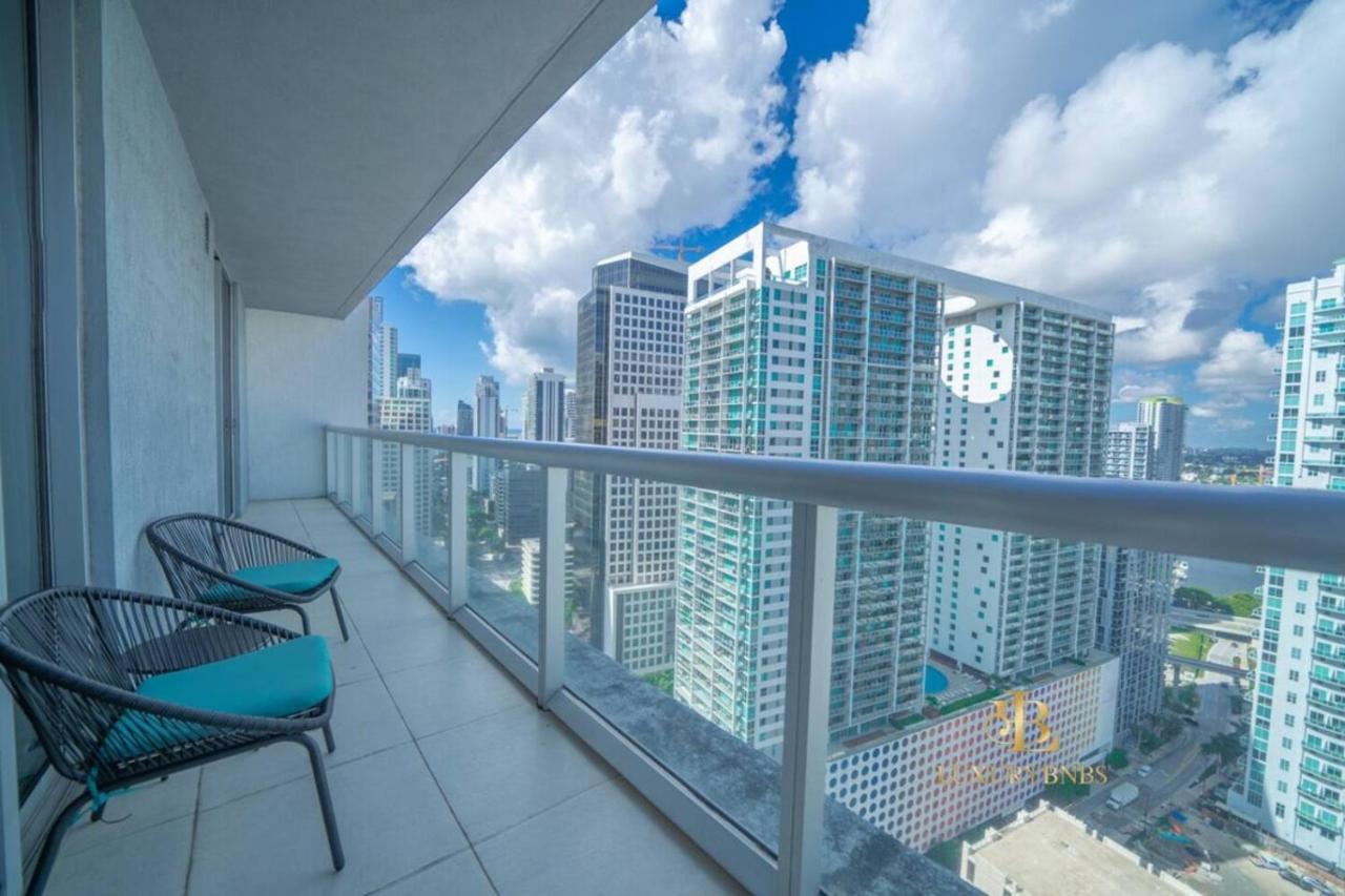 W Miami - LUXURY condo Amazing Views - B&B Miami
