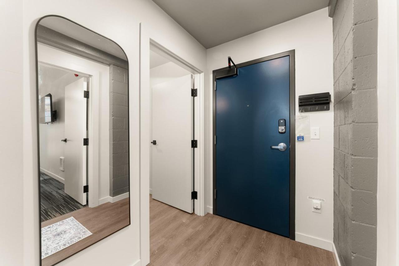 Downtown 2br 1bath with Parking - B&B Spokane