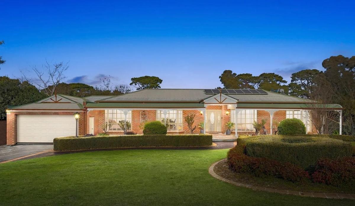 'Wallan luxury house - B&B Wallan