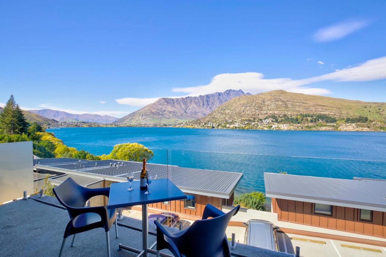 Supreme Lakefront With Jaw Dropping Views - Ferienwohnung Queenstown
