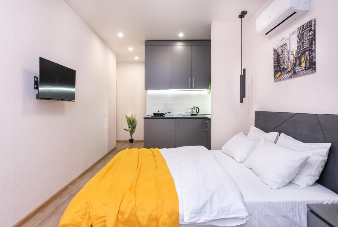 Новий Люкс, Ревуцкого 40в , біля м Харьківска, ЖК Лебединий - B&B Kyiv