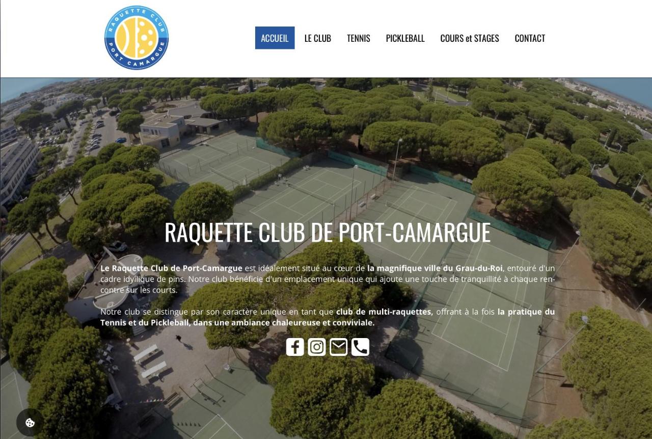 Marina des Camarguaises - Vue port - 6 personnes - Climatisation - Wifi - Parking - Chambres d'hôtes Le Grau-du-Roi