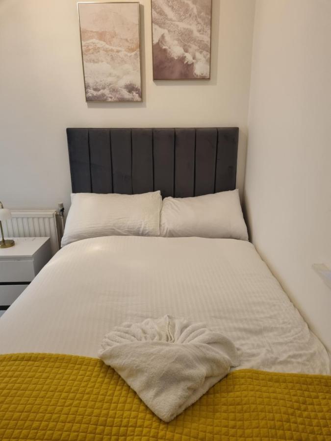 Two-Bedroom Deluxe Apartment