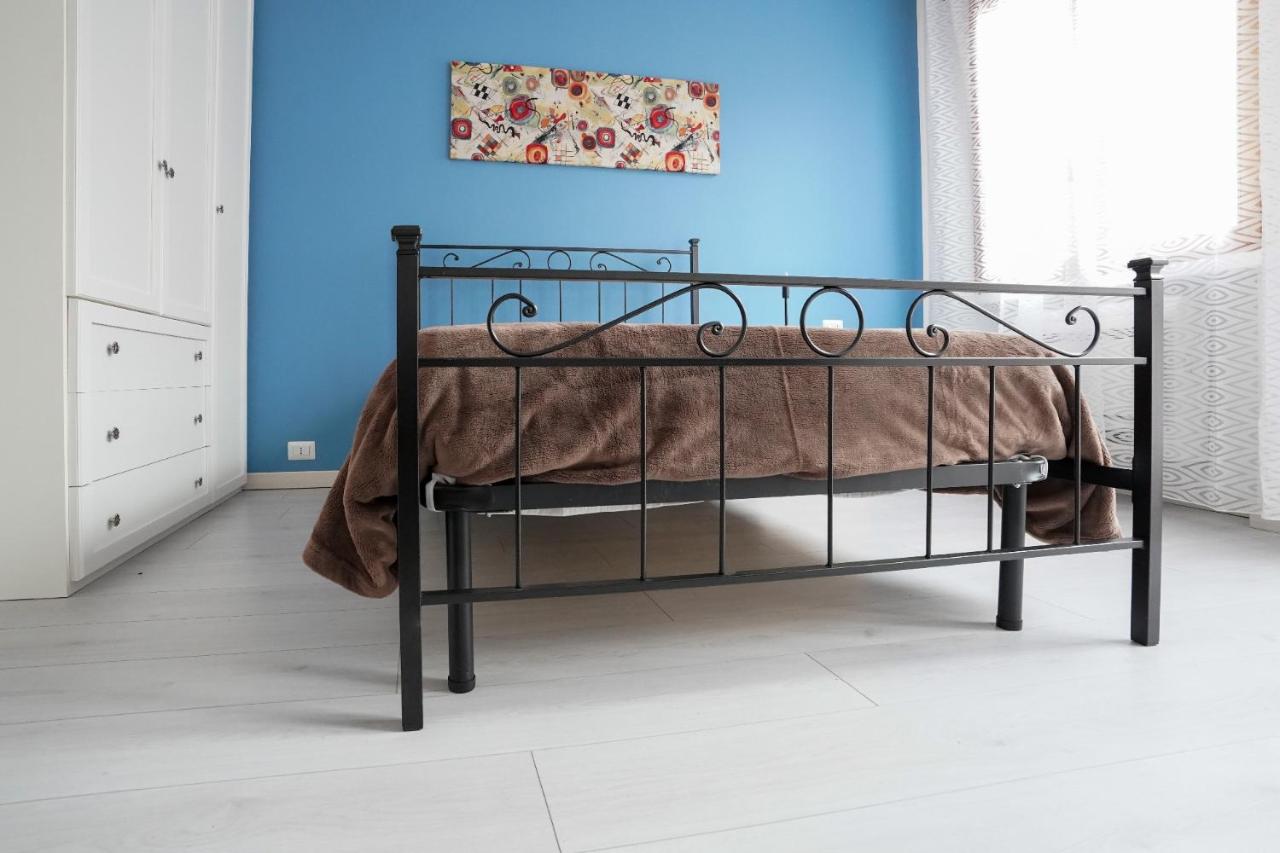 Single Room with Balcony