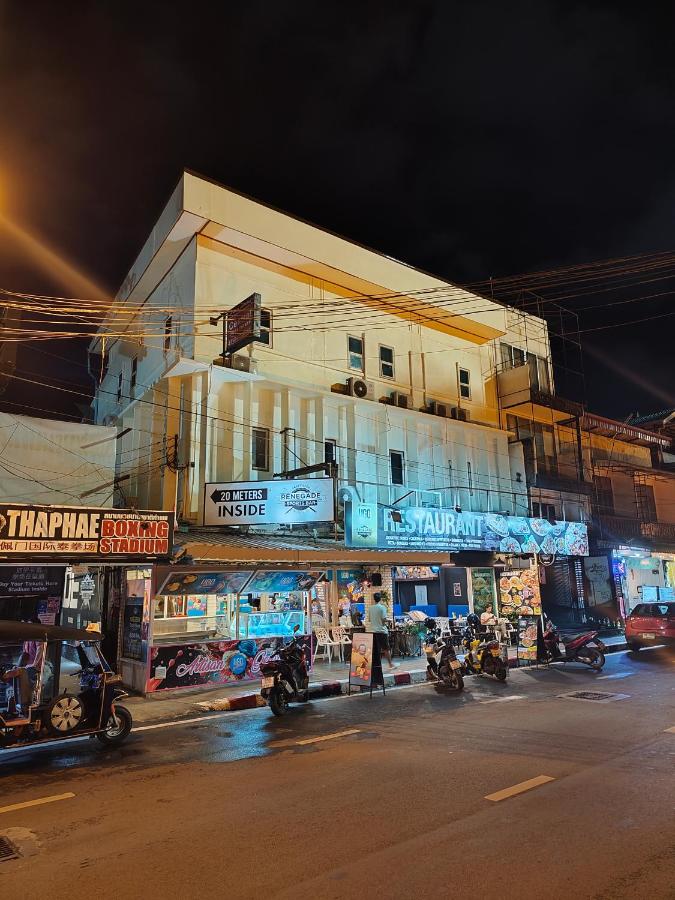 Central Guesthouse - B&B Chiang Mai
