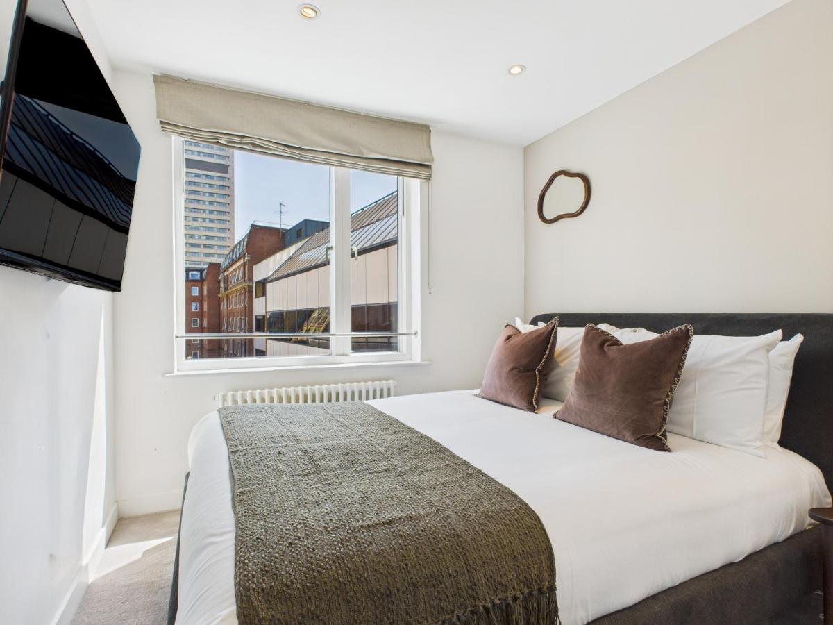 Two-Bedroom Deluxe Apartment