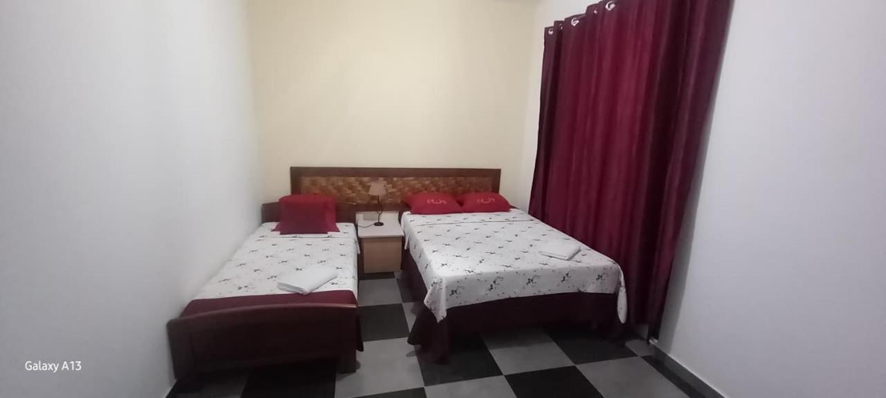 Camera Matrimoniale/Doppia con Letti Singoli