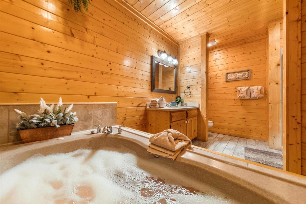 A Rare Find - B&B Pigeon Forge