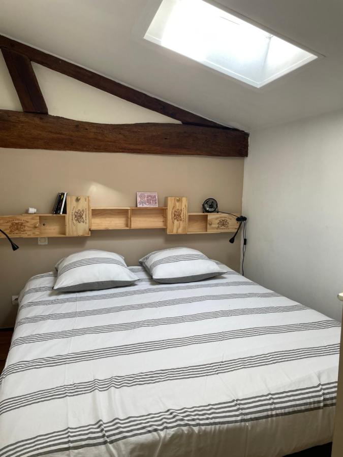 Léa, atypical and refined studio - B&B La Rochelle