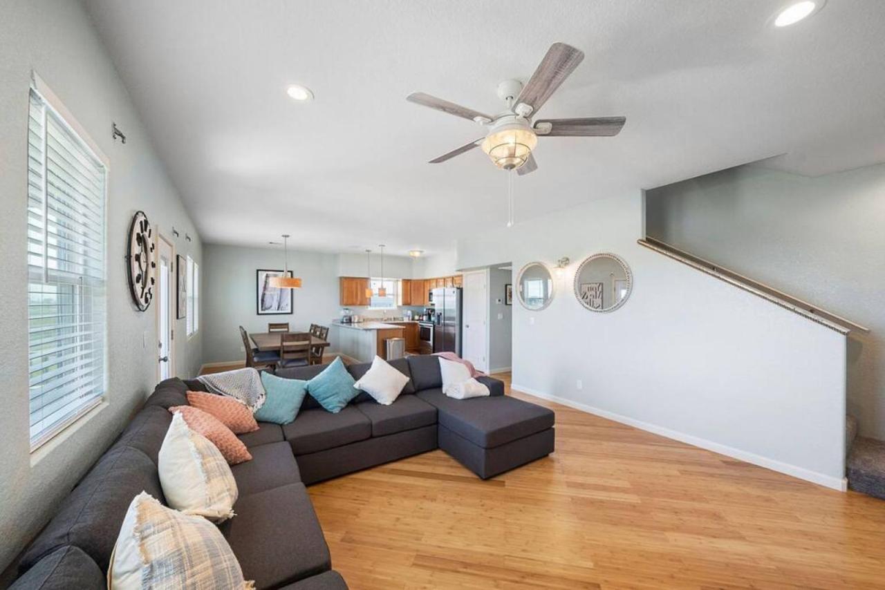 Fishermans Dream With Game Room Walk to the Beach - Ferienwohnung Surfside