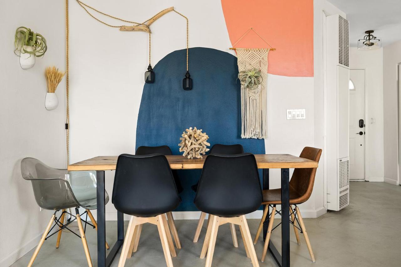 3Br 2Bth, 10 min to JTNP, ZENGrdn, Hot Tub, EV Chr - B&B Joshua Tree