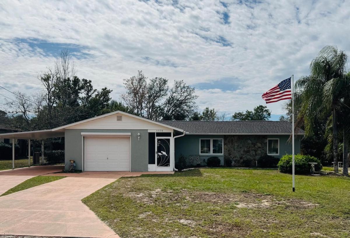 Just-in Paradise - Bed and Breakfast Homosassa