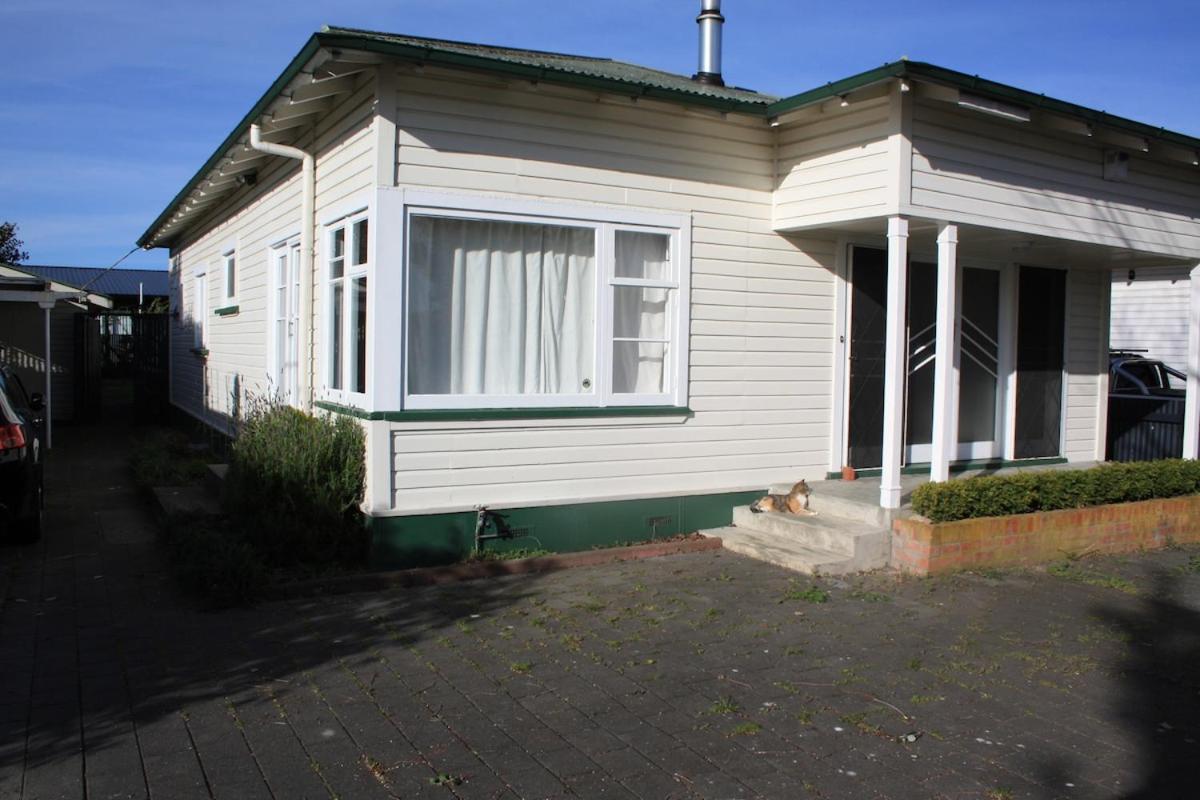 Hearth House - Character Family Home - B&B Hastings