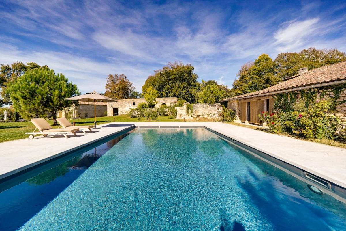 Les Abeilles, 100 m2 Loft, Nature and Light - B&B Vérac