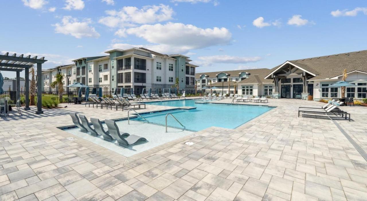 Landing Stunning 1BD Clubhouse Game Room - B&B Myrtle Beach
