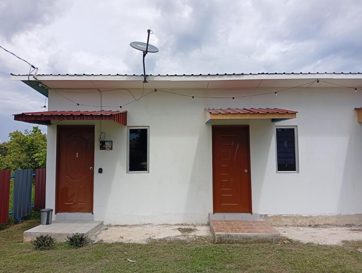 RoomStay Changloon Berhawa Dingin dan Privasi Penuh - B&B Changlun