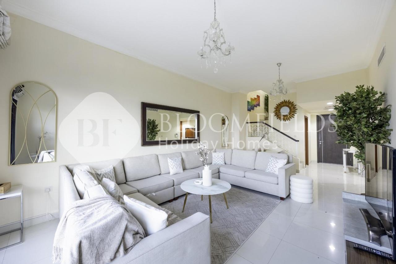 Bloomfields Lux 2BR Plus Maid wz Beach Access & Sea View Fujairah - B&B Rūl Ḑadnā