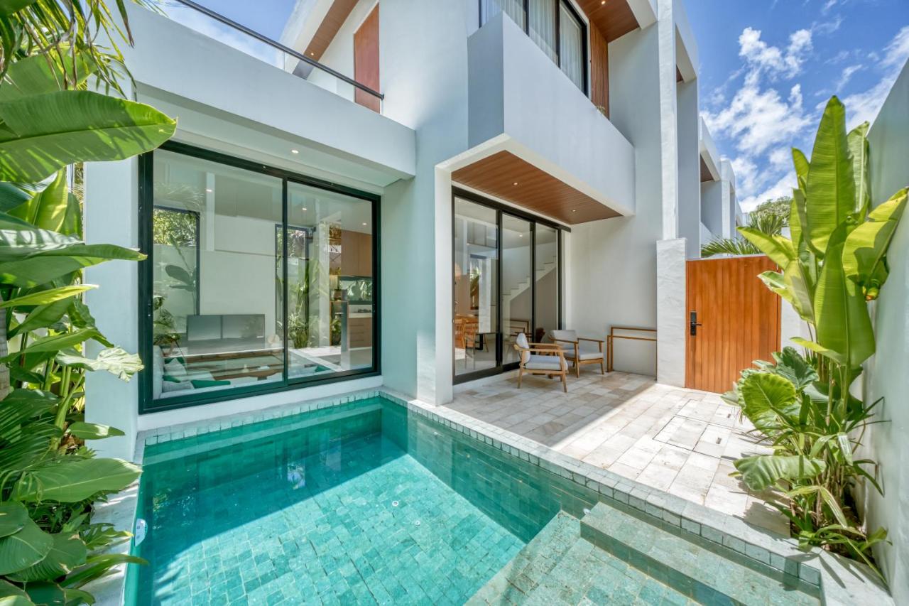 New Luxury Malvarrosa Villas - Ferienwohnung Uluwatu