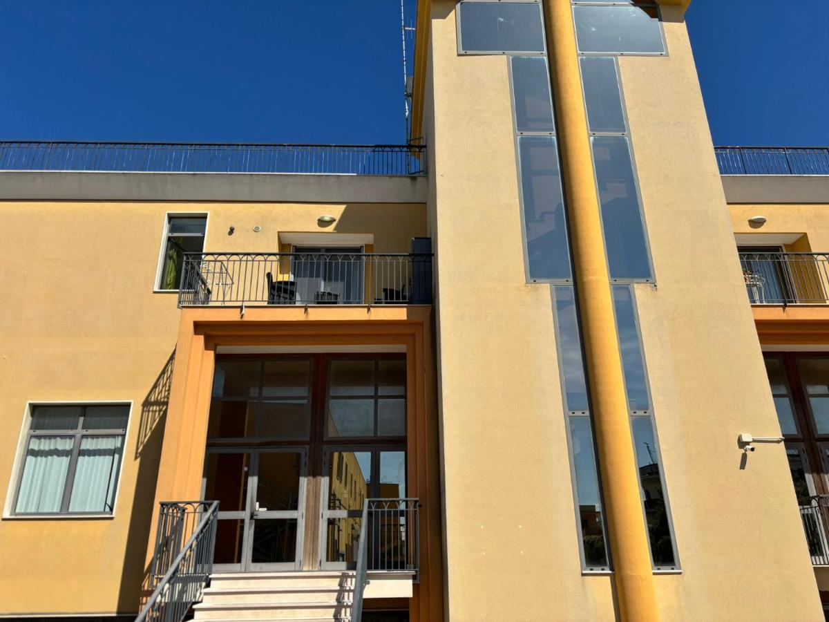 BnB of The Nations by Holiday World - Chambres d’hôtes Bitonto