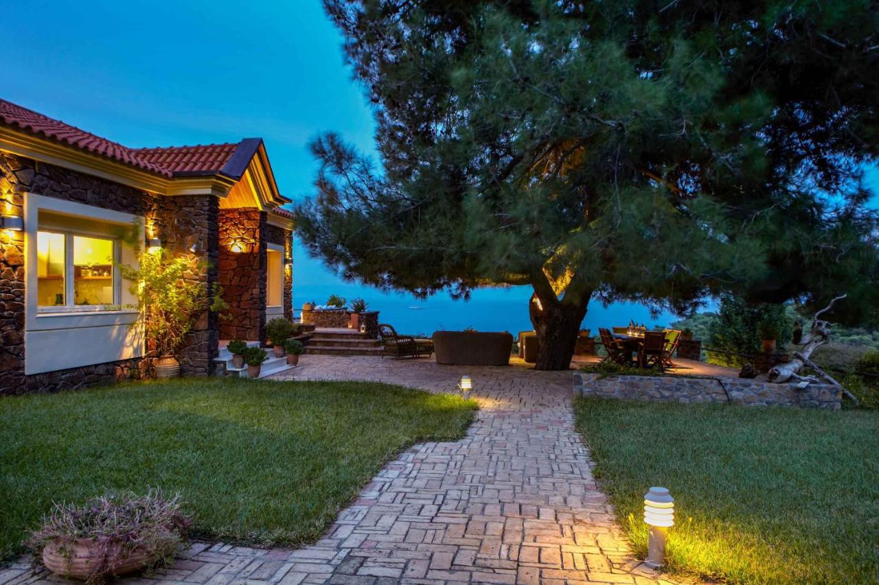 Villa Laurette Kratigos - Private Escape with Views - Ferienwohnung Pligónion