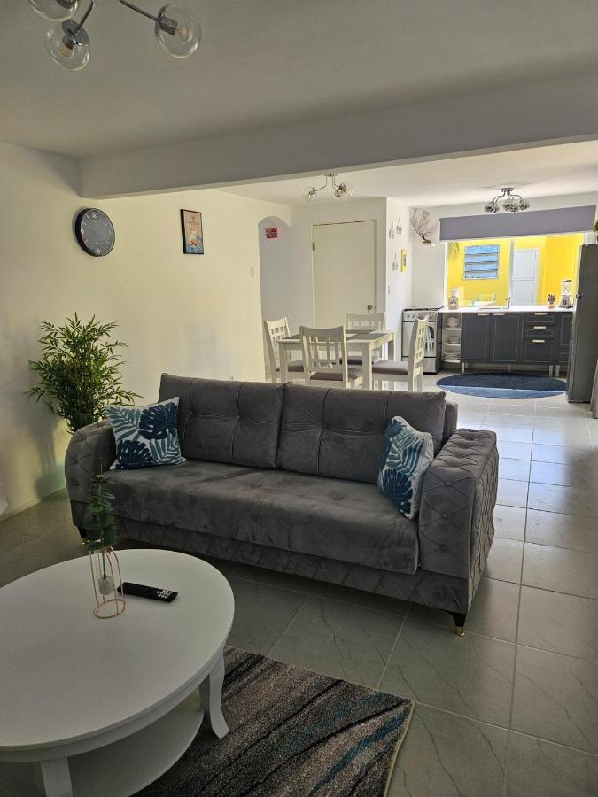 Raven's Casa del Mar - B&B Willemstad