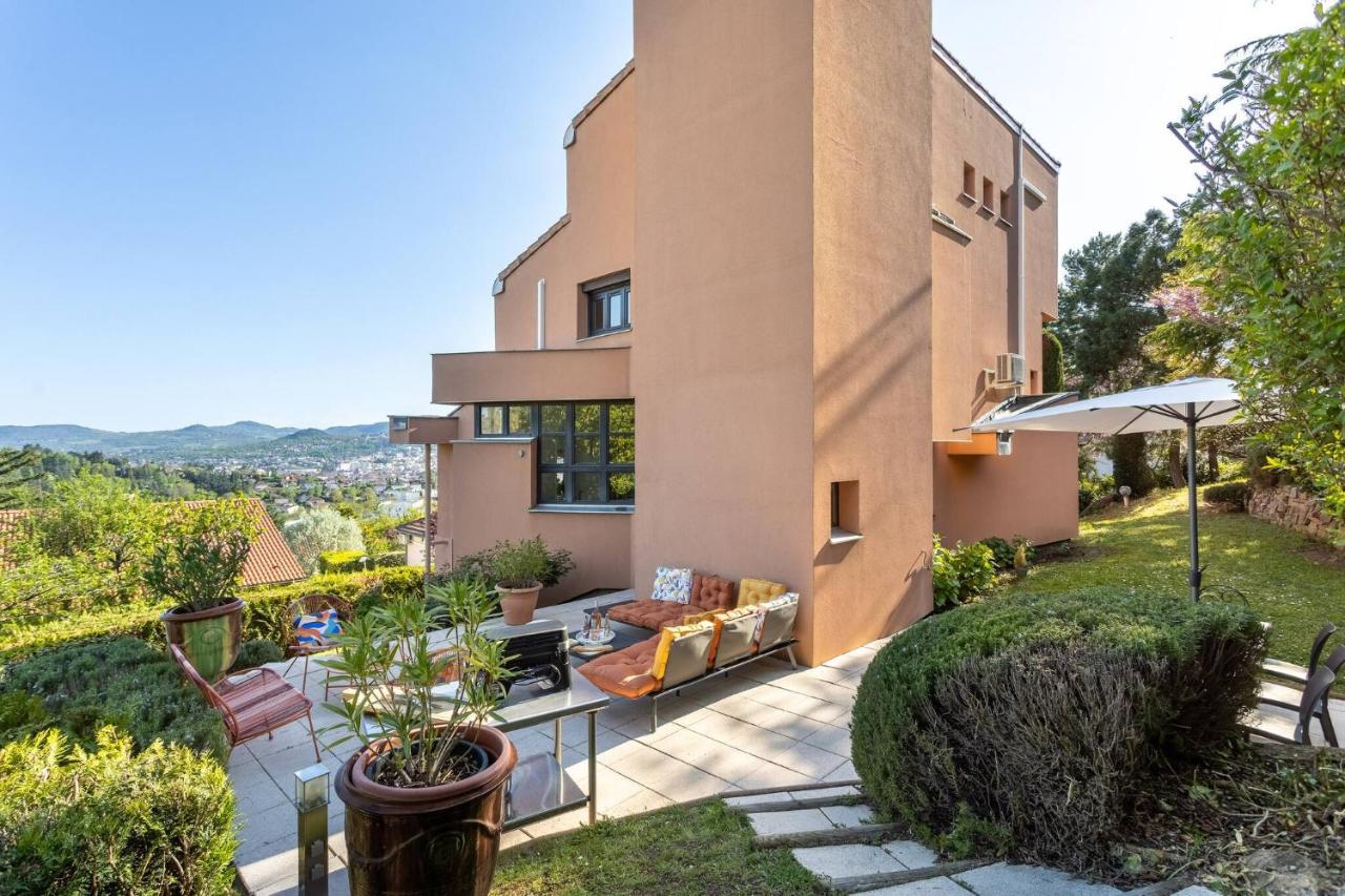 Villa d'architecte "De La Terre Vers Le Ciel" - B&B Clermont-Ferrand