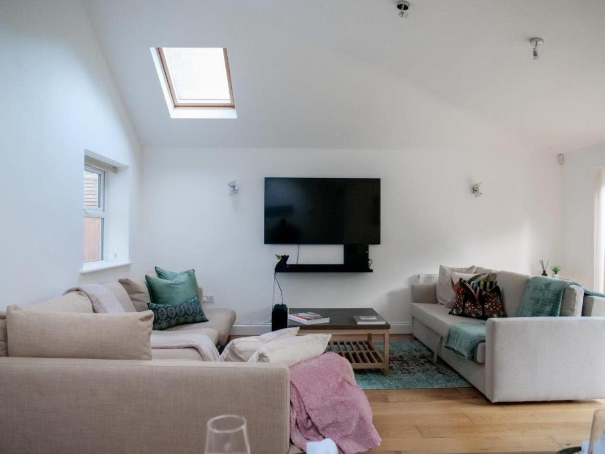 Charming Oasis with Garden - B&B London