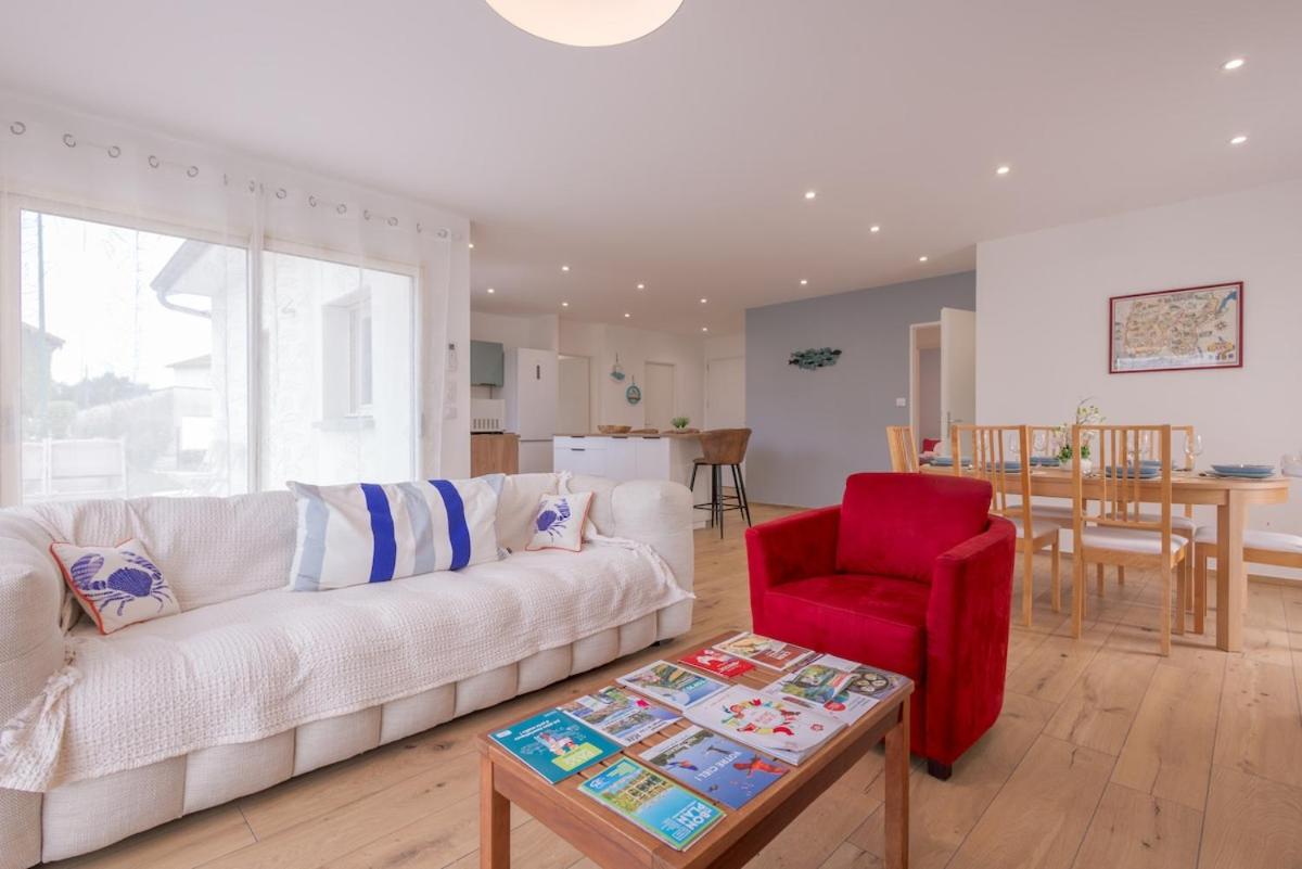 Villa au coeur de Mézériat - Ferienwohnung Mézériat