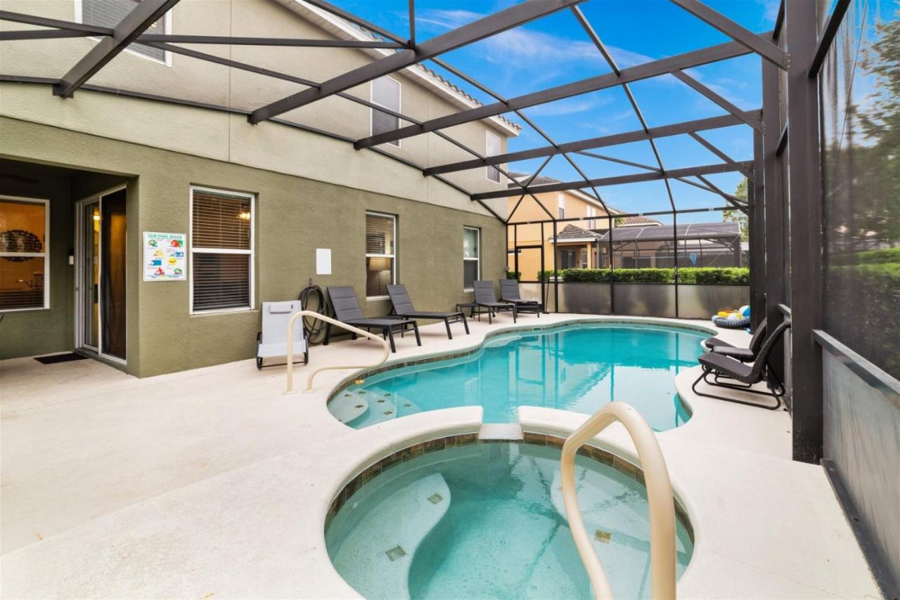 South facing pool home for up to 14 pers in Solterra orlando 6 bedrooms - Chambres d'hôtes Davenport